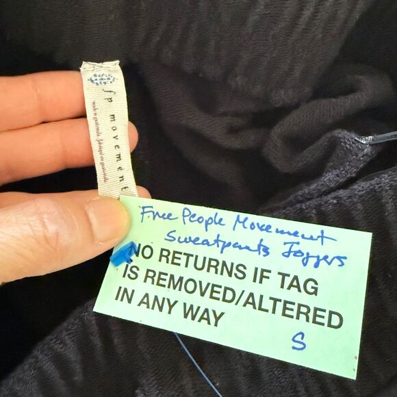 Free People FP Movement Womens Sm Sunny Skinny Sweatpants Black Drawstring Pockt - Picture 5 of 12